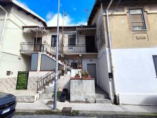 Stanza singola via San Costantino 32, Messina