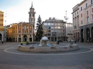 Attico via Giacomo Leopardi 1, Centro, Varese — foto 2 di 2