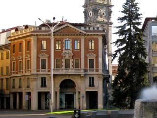 Attico via Giacomo Leopardi 1, Centro, Varese