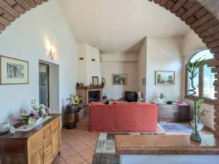 Villa unifamiliare, buono stato, 345 m², San Giorgio Bigarello — foto 5 di 41