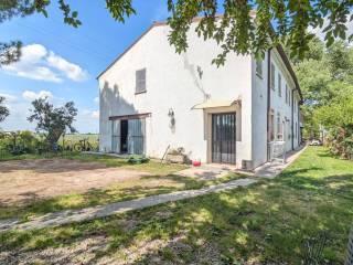 Villa unifamiliare, buono stato, 345 m², San Giorgio Bigarello — foto 16 di 41