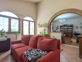 Villa unifamiliare, buono stato, 345 m², San Giorgio Bigarello — foto 7 di 41