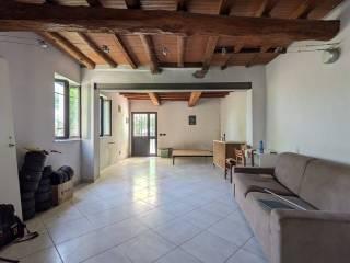 Villa unifamiliare, buono stato, 345 m², San Giorgio Bigarello — foto 3 di 41
