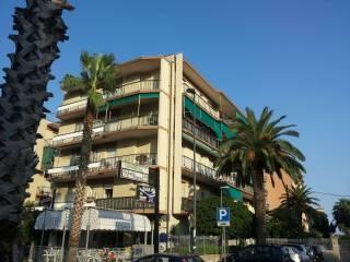 Trilocale viale della Repubblica 94, Centro, Pietra Ligure — foto 10 di 14