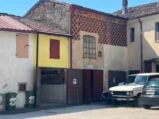 Terratetto unifamiliare 124 m², da ristrutturare, Centro, Castel d'Ario — foto 11 di 23