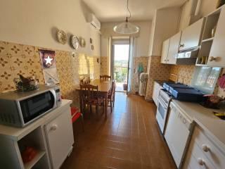 Appartamento via Nizzolina, Castellanza — foto 10 di 35