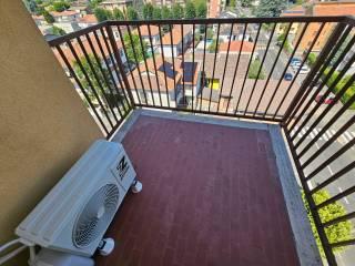 Appartamento via Nizzolina, Castellanza — foto 14 di 35