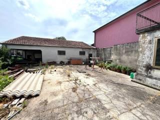 Villa unifamiliare, da ristrutturare, 300 m², Sant'antonio, Porto Mantovano — foto 9 di 10