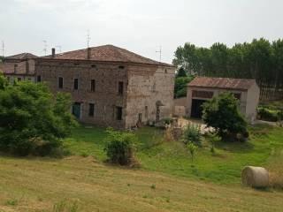 Casale via Argine Est 2, Borgo Mantovano — foto 3 di 9