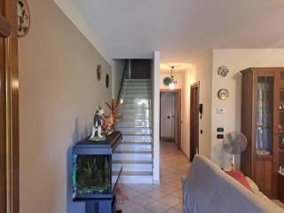 Villa bifamiliare via Mimi Quilici Buzzacchi, Medole — foto 21 di 27