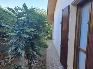 Villa bifamiliare via Mimi Quilici Buzzacchi, Medole — foto 8 di 27