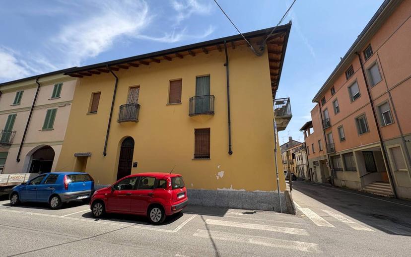 Attico via Tournon 25, Centro, Crescentino