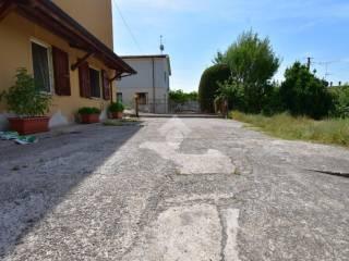 Villa bifamiliare via Medole 42, Centro, Castiglione delle Stiviere — foto 23 di 45