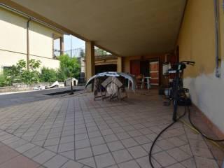 Villa bifamiliare via Medole 42, Centro, Castiglione delle Stiviere — foto 13 di 45