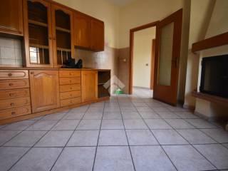 Villa bifamiliare via Medole 42, Centro, Castiglione delle Stiviere — foto 4 di 45