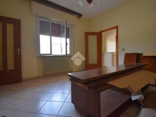 Villa bifamiliare via Medole 42, Centro, Castiglione delle Stiviere — foto 33 di 45