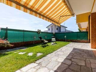 Villa a schiera via Publio Virgilio Marone, Centro, Tradate — foto 44 di 46