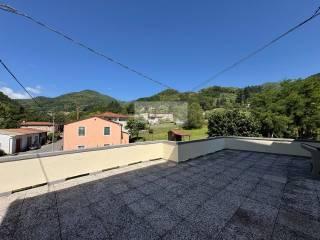 Appartamento Località Fabbrica, Pescaglia — foto 3 di 13