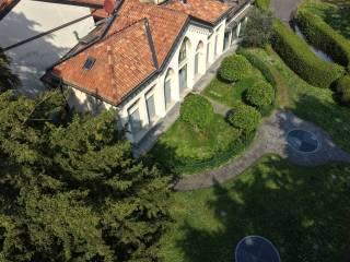 Villa unifamiliare piazza Martiri di Fossoli 31, Desio