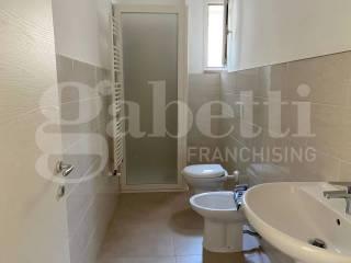 Bilocale via Vittorio Veneto, Trani — foto 10 di 30