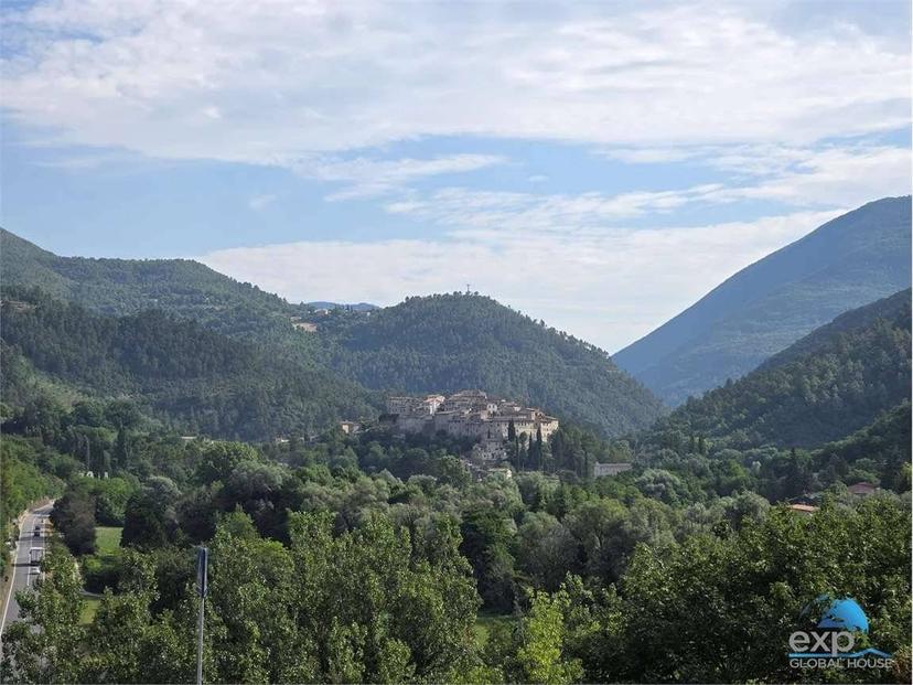 Loft, ottimo stato, Centro, Sant'Anatolia di Narco — foto 21 di 21