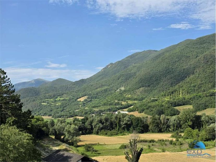 Loft, ottimo stato, Centro, Sant'Anatolia di Narco — foto 9 di 21
