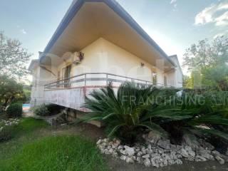 Villa unifamiliare via Vittorio Veneto, Pignataro Maggiore — foto 7 di 13