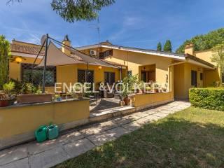 Villa unifamiliare via di Grottarossa, Grottarossa - Saxa Rubra, Roma — foto 5 di 32