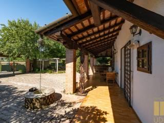 Villa unifamiliare, buono stato, 250 m², Centro, Pagnacco — foto 8 di 51