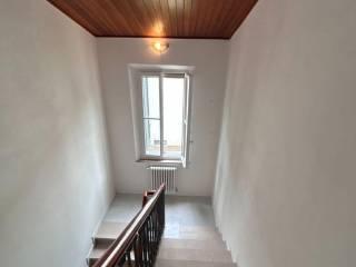 Villa unifamiliare via Camillo Benso di Cavour 2/c, Centro, Suzzara — foto 5 di 12
