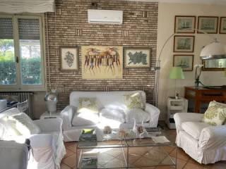 Villa unifamiliare via Degli Allori, Tirrenia, Pisa — foto 12 di 14