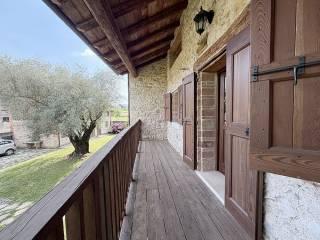 Terratetto plurifamiliare via Migliorini, Centro, Castelcucco — foto 12 di 17