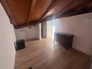 Mansarda via Santo Stefano 34, Centro Storico, Bologna — foto 10 di 29