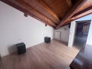 Mansarda via Santo Stefano 34, Centro Storico, Bologna — foto 25 di 29