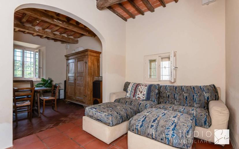 Casa colonica via Castel di piazza, San Felice, Pistoia