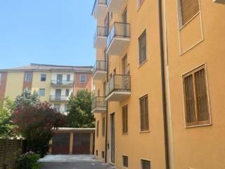 Stanza singola viale Camillo Campari 58, Pavia