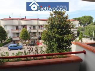 Villa a schiera via Pietro Nenni 23, Centro, Sant'Egidio alla Vibrata — foto 42 di 45