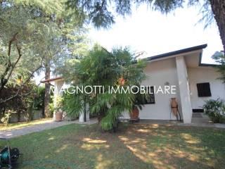 Villa unifamiliare via Alessandro Manzoni, Buttrio — foto 7 di 12