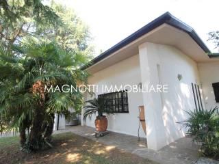 Villa unifamiliare via Alessandro Manzoni, Buttrio — foto 6 di 12