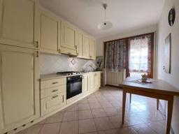 Villa plurifamiliare via Da Rio, Due Carrare