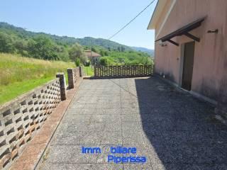 Villa unifamiliare Località Piano di Madrignano, Piano Di Madrignano, Calice al Cornoviglio — foto 29 di 85