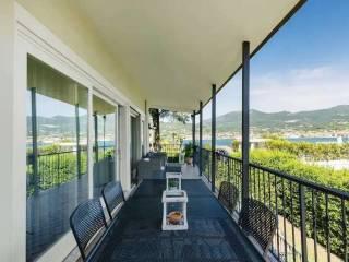 Villa unifamiliare via Porticcioli, 8, San Felice del Benaco — foto 3 di 25