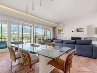 Villa unifamiliare via Porticcioli, 8, San Felice del Benaco — foto 8 di 25