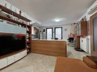 Appartamento via nuova, 88, Centro, Isola Rizza — foto 8 di 13