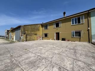 Villa unifamiliare via Ca' di Dio, Cerea — foto 12 di 33