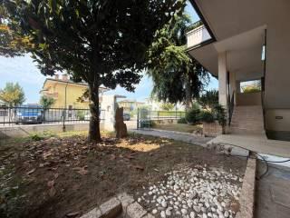 Villa plurifamiliare via Della Pace 3, Centro, San Bonifacio — foto 33 di 34