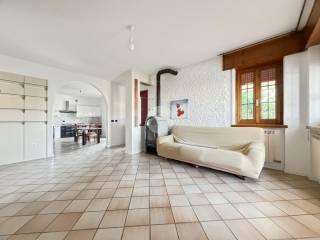 Villa plurifamiliare via Della Pace 3, Centro, San Bonifacio — foto 6 di 34
