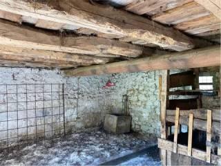 Cascina via Bellavista, Tambre — foto 11 di 13