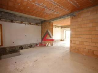Villa unifamiliare via Giuseppe Verdi, 9, Trichiana, Borgo Valbelluna — foto 2 di 22