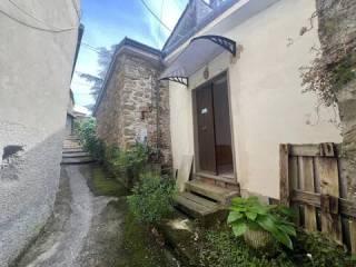 Villa unifamiliare via Usurana, 29, Calice al Cornoviglio — foto 15 di 39